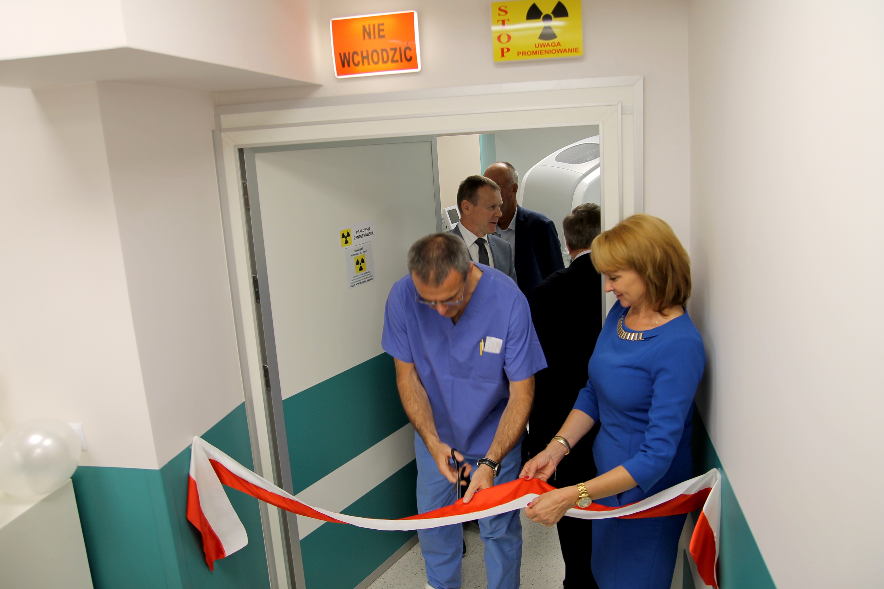 Otwarcie pracowni tomografii komputerowej w szpitalu w Gryficach z udziałem członek Zarządu Województwa Anny Mieczkowskiej. 