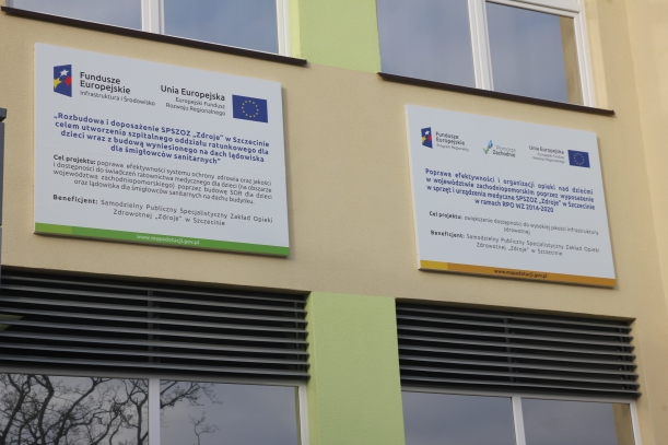 Otwarcie Szpitalnego Oddziału Ratunkowego dla dzeci i lądowiska dla helikopterów w szpitalu w szczecińskich Zdrjach została wsparta funduszami Programu Operacyjnego Infrastruktura i Środowisk 2014-2020. 