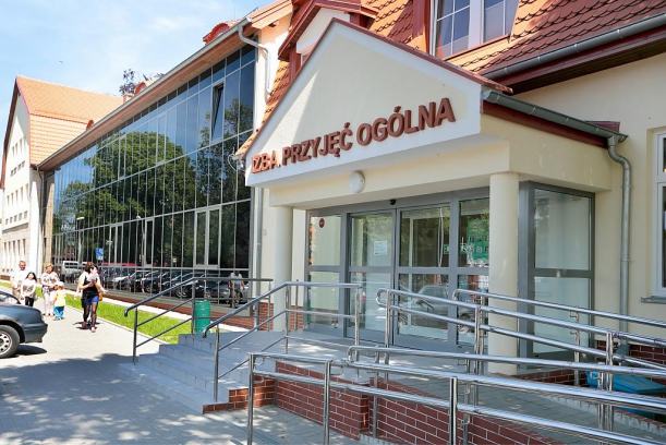Szpital Wojewódzki w Koszalinie, który od kilku lat przechodzi stopniową modernizację, to jedna z trzynastu placówek ochrony zdrowia podległa samorządowi województwa zachodniopomorskiego. 